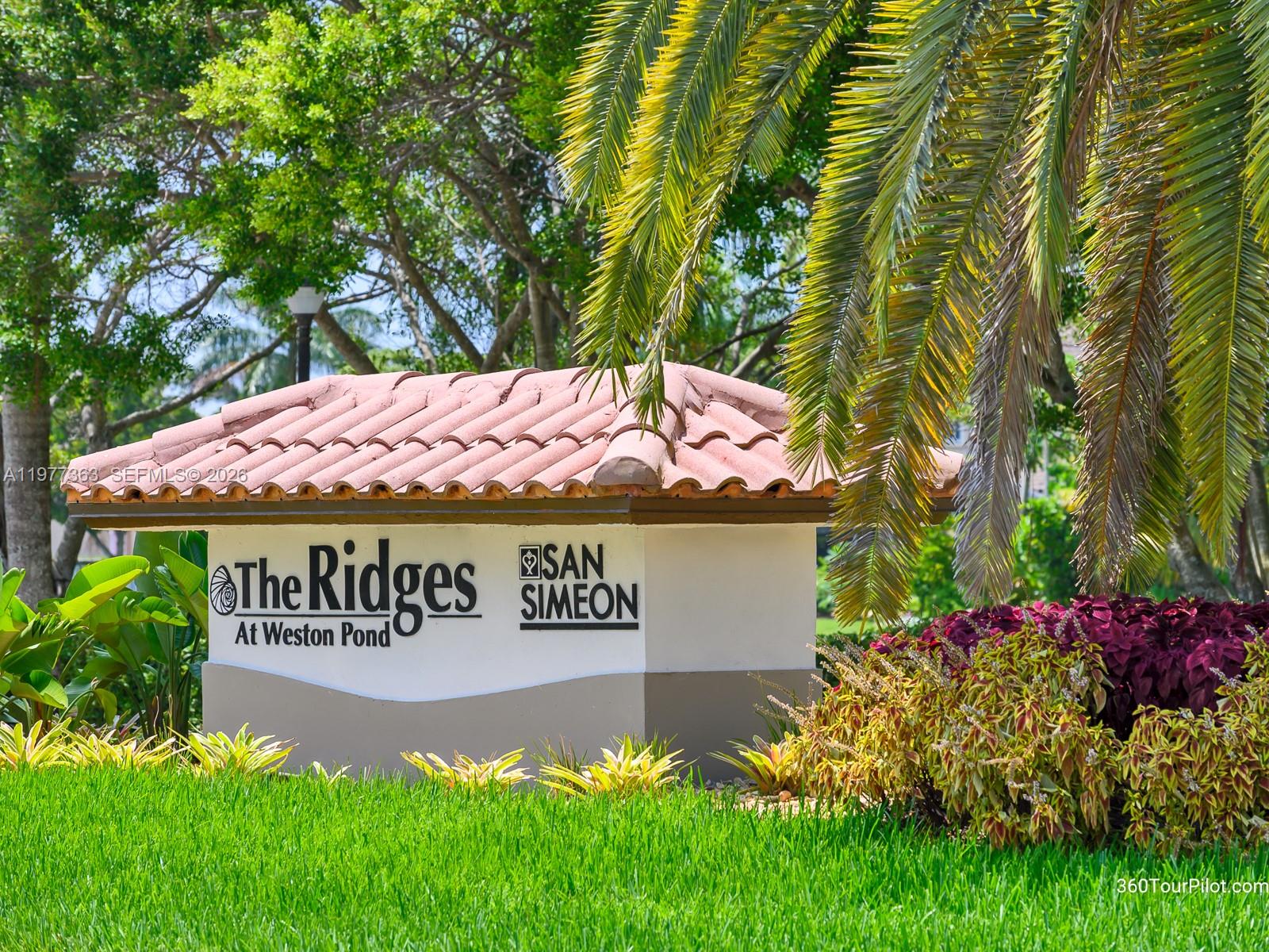 4400 Fox Rdg Dr Weston, FL 33331