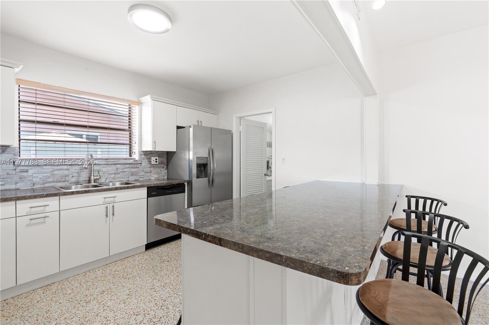 1100 W 53rd Ter Hialeah, FL 33012