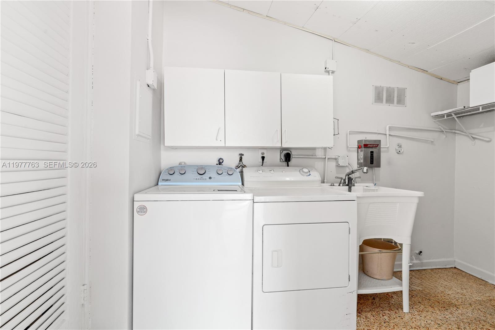 1100 W 53rd Ter Hialeah, FL 33012