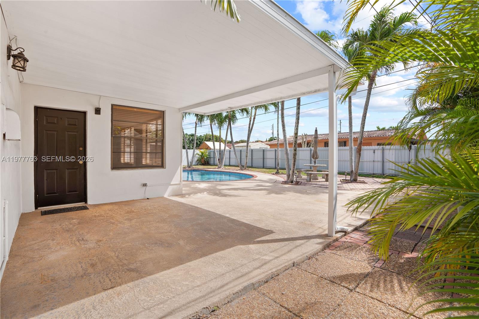 1100 W 53rd Ter Hialeah, FL 33012