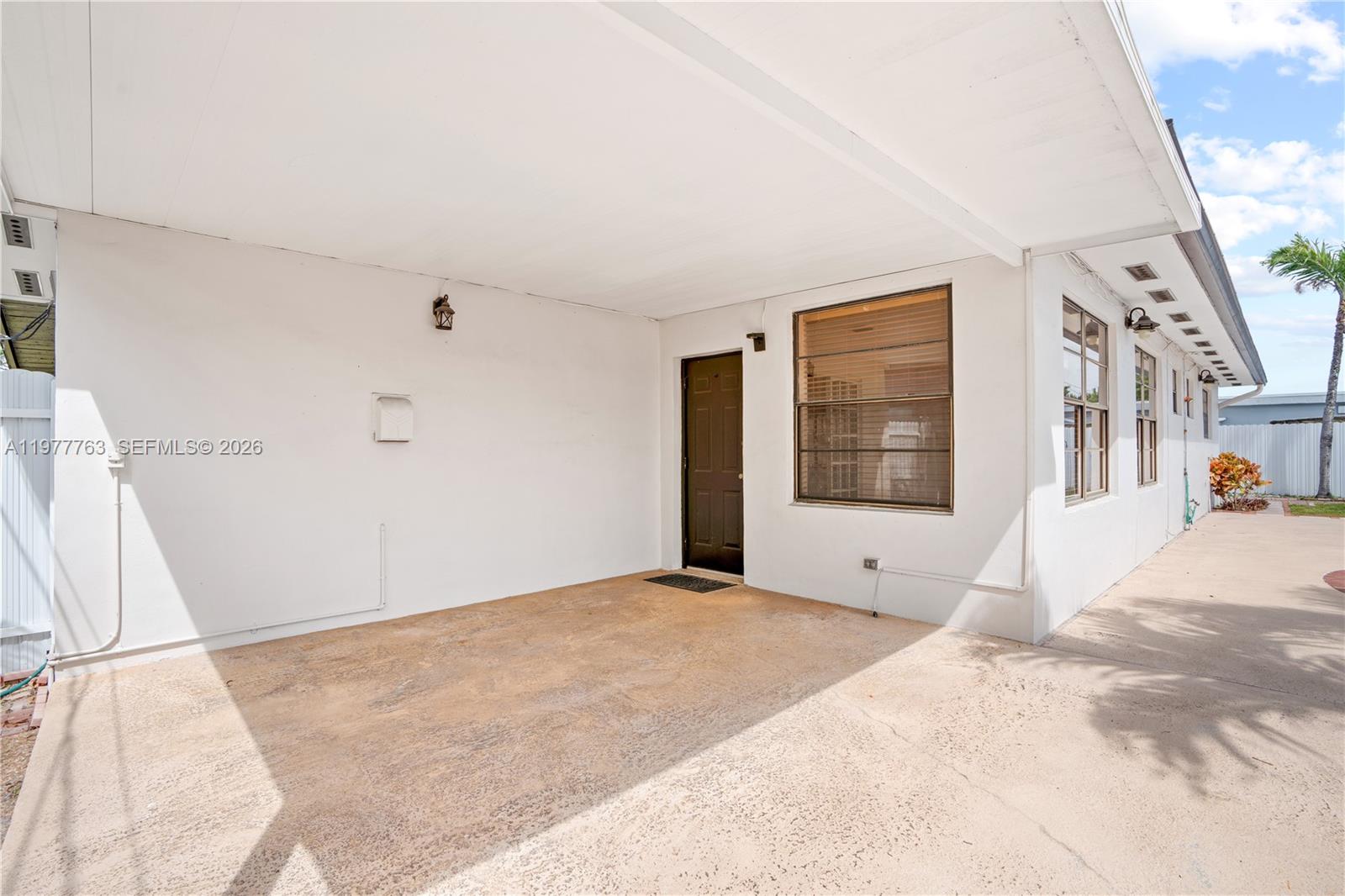 1100 W 53rd Ter Hialeah, FL 33012