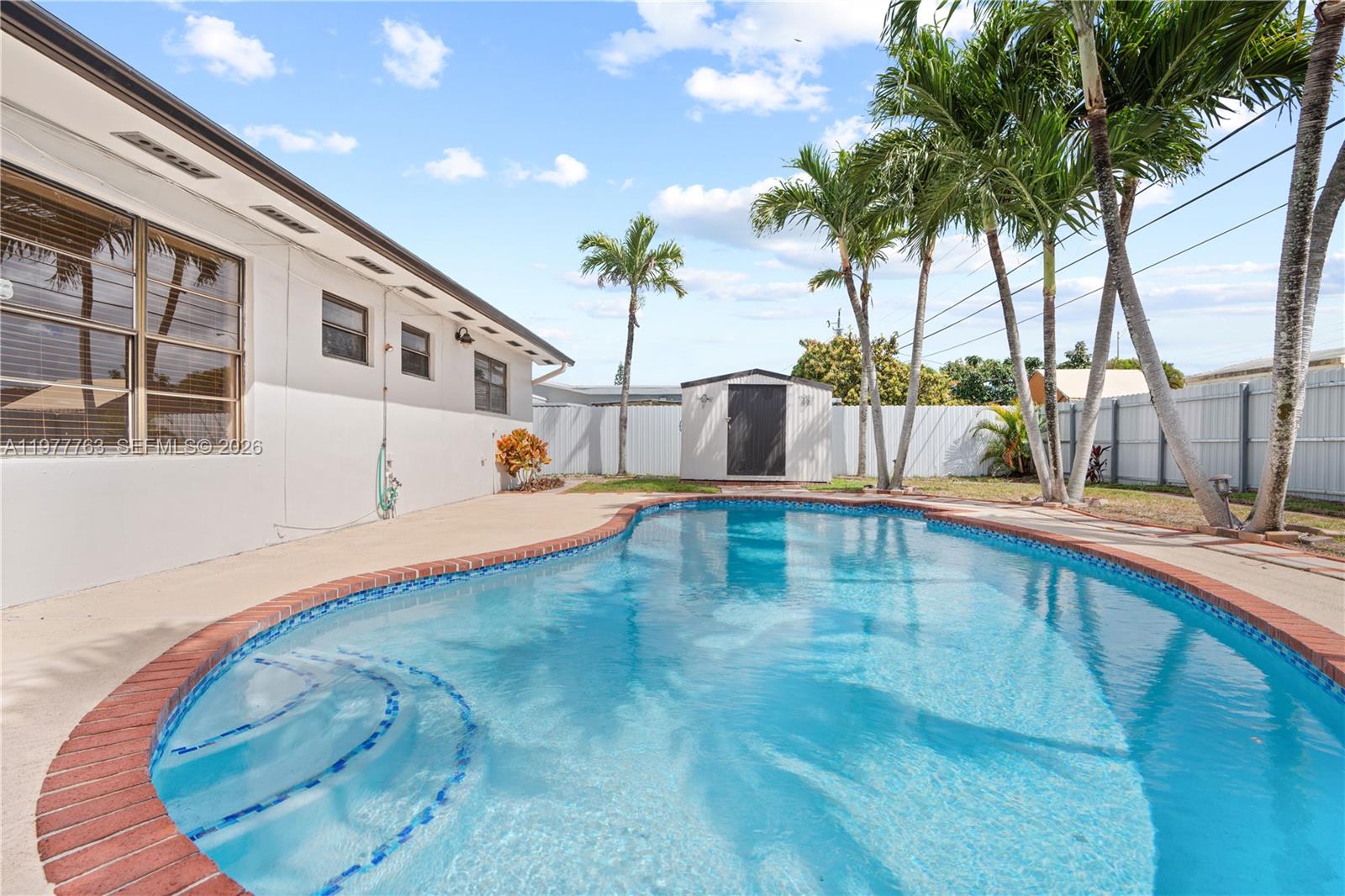 1100 W 53rd Ter Hialeah, FL 33012