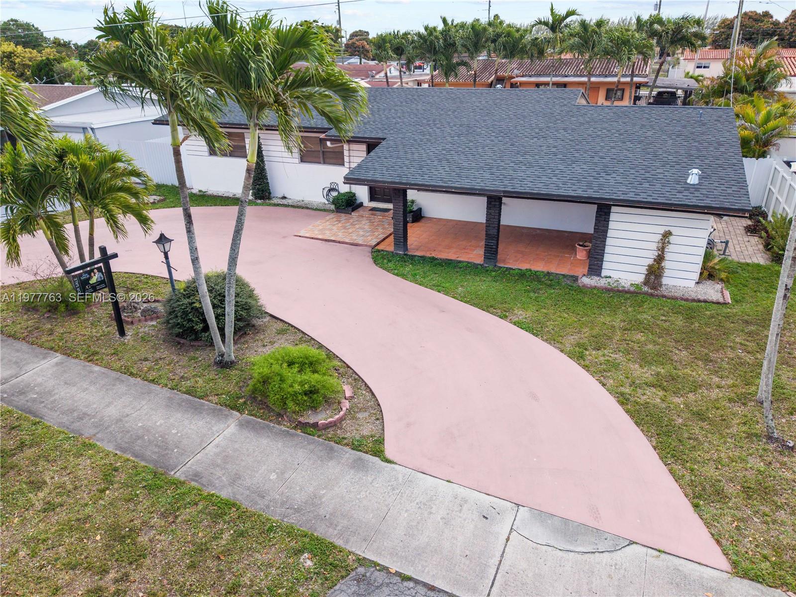 1100 W 53rd Ter Hialeah, FL 33012