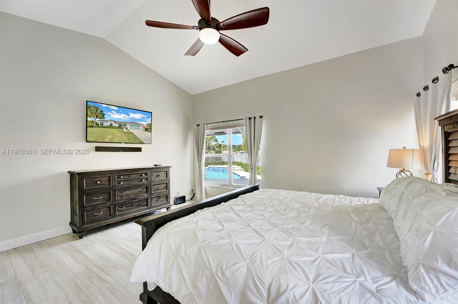 3833 Cypress Lk Dr Lake Worth, FL 33467