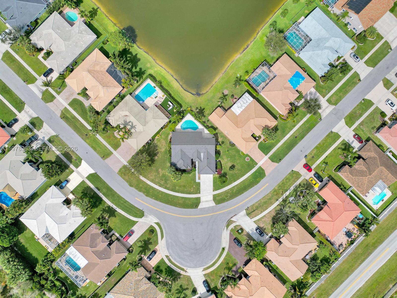 3833 Cypress Lk Dr Lake Worth, FL 33467