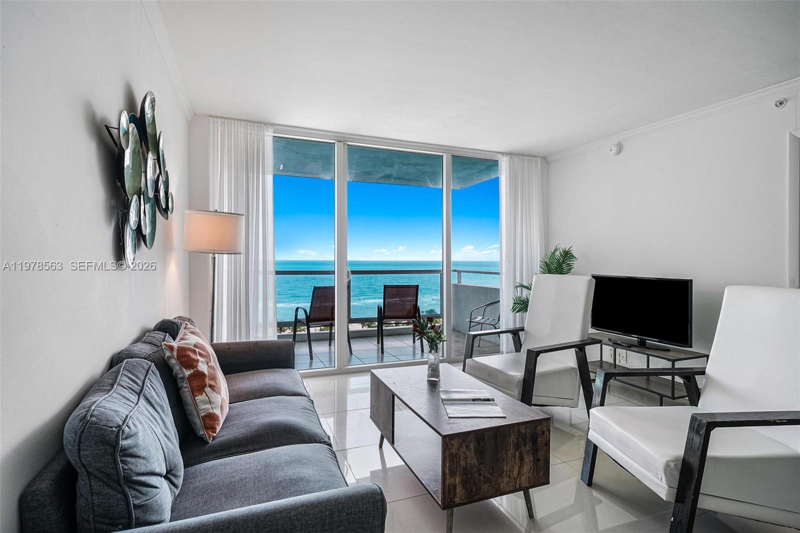 5101 Collins Ave #11M Miami Beach, FL 33140