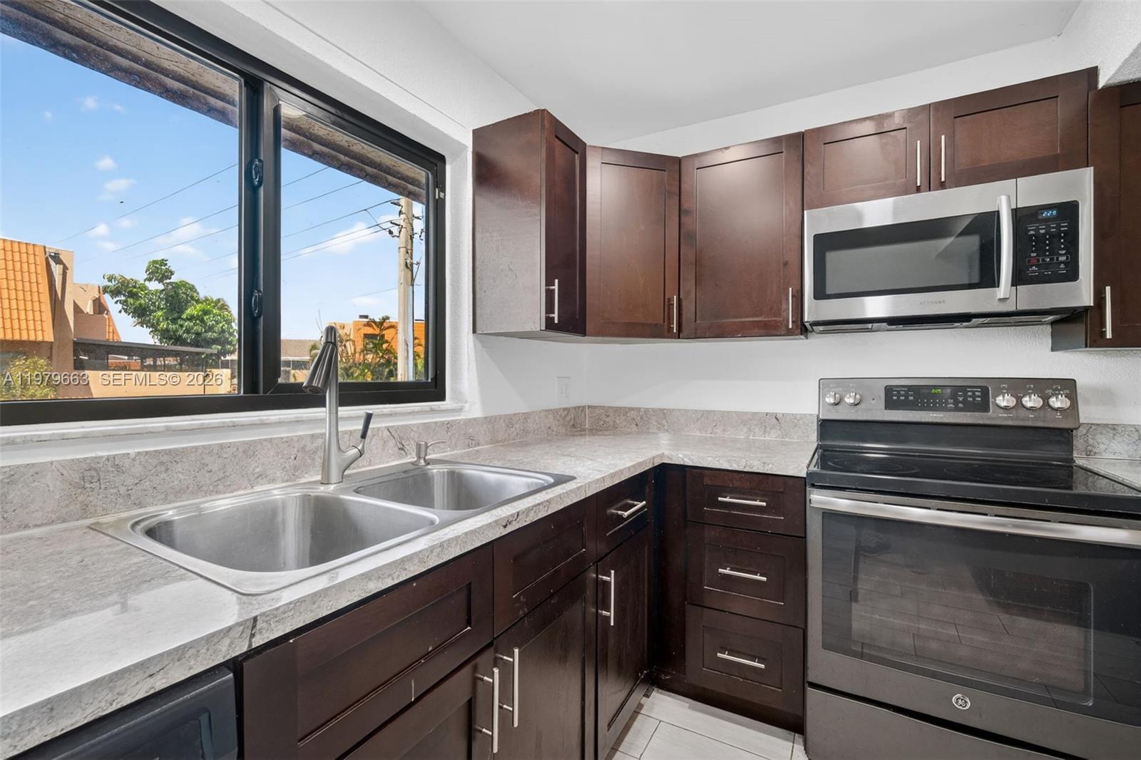 1451 NW 92nd Ave #191 Pembroke Pines, FL 33024