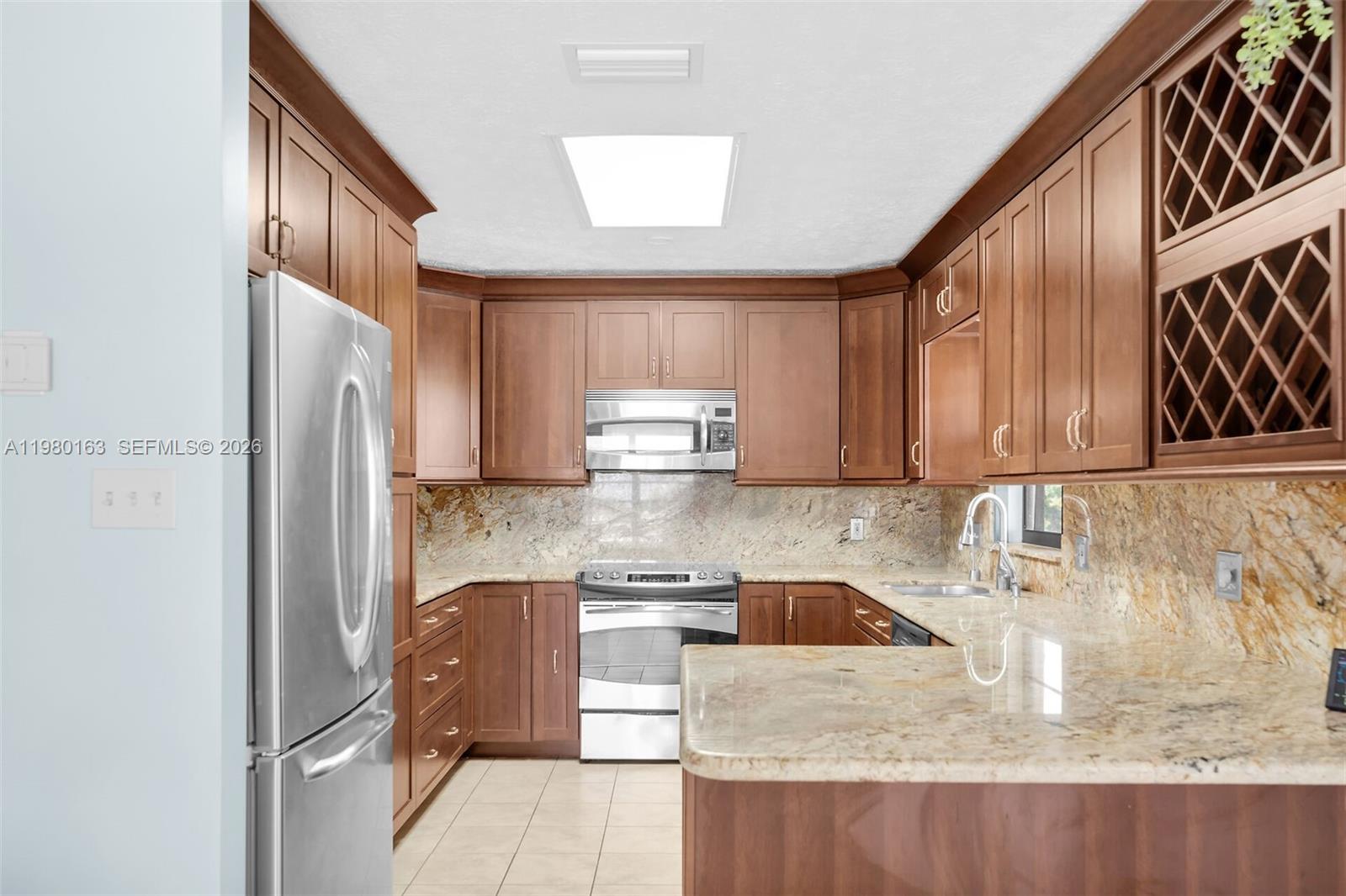 2663 Yellowtail Dr Marathon, FL 33050