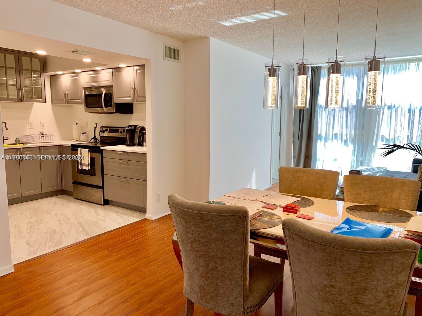 851 Three Iss Blvd #308