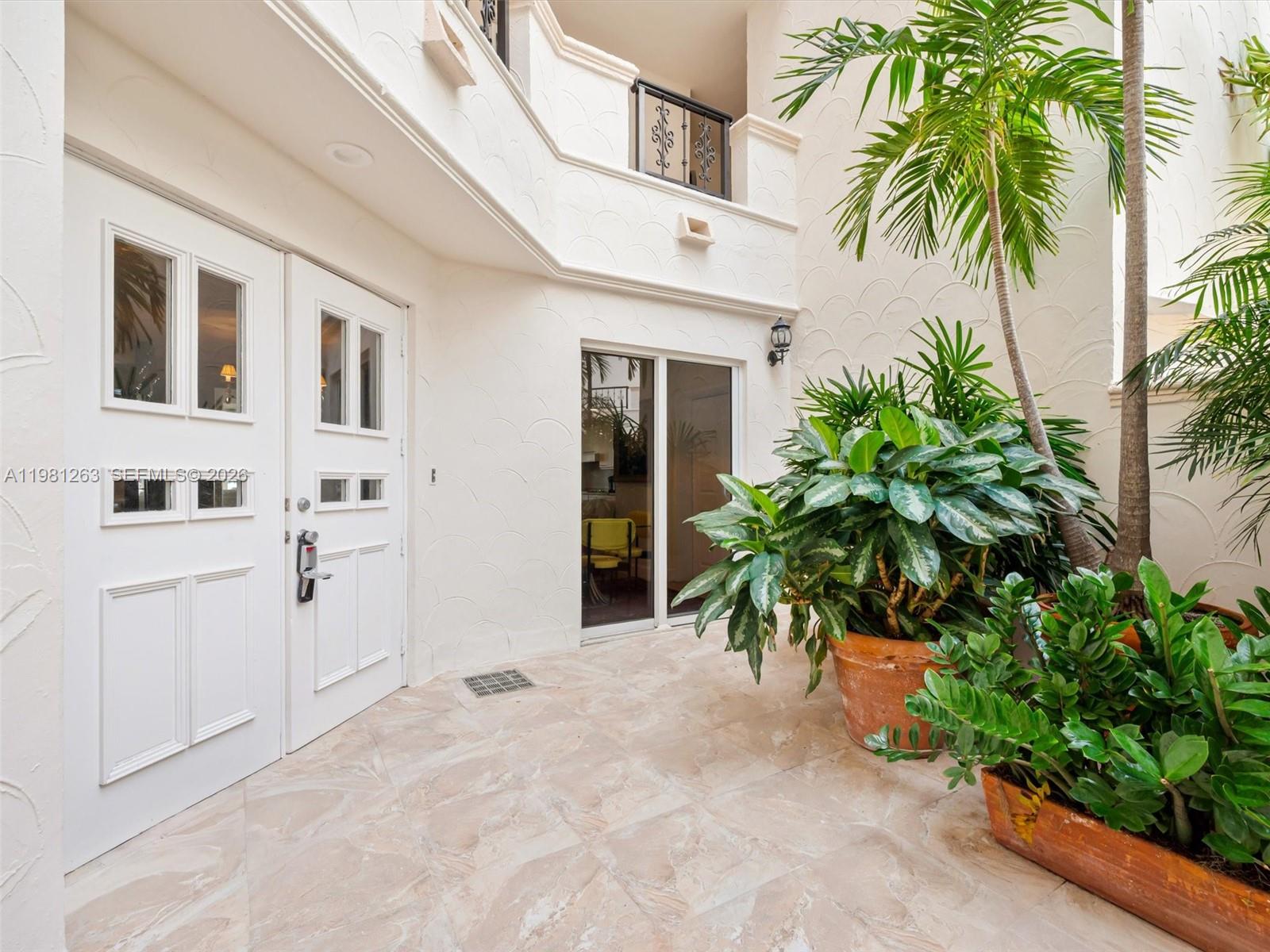 2416 Fisher Is Dr #5106 Miami Beach, FL 33109