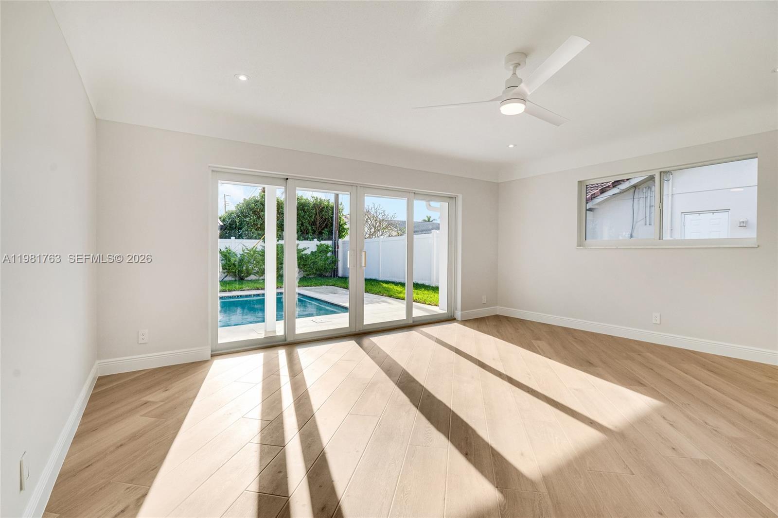 4460 NE 25th Ave Lighthouse Point, FL 33064