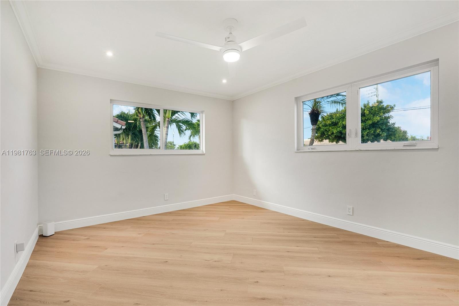 4460 NE 25th Ave Lighthouse Point, FL 33064