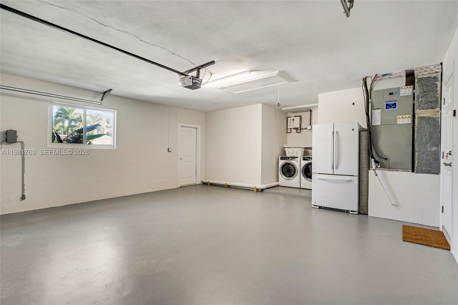 4460 NE 25th Ave Lighthouse Point, FL 33064