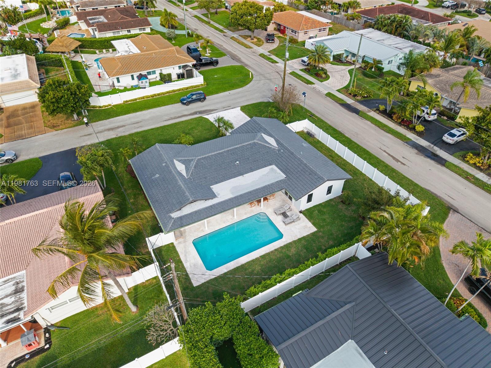 4460 NE 25th Ave Lighthouse Point, FL 33064