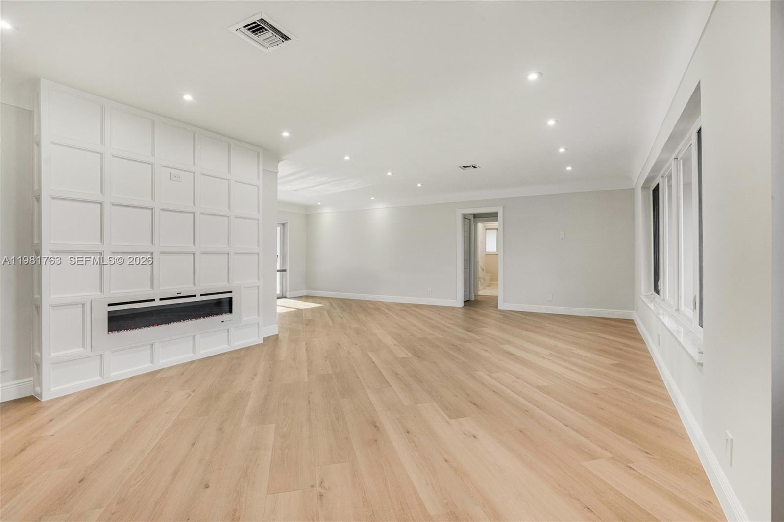 4460 NE 25th Ave Lighthouse Point, FL 33064