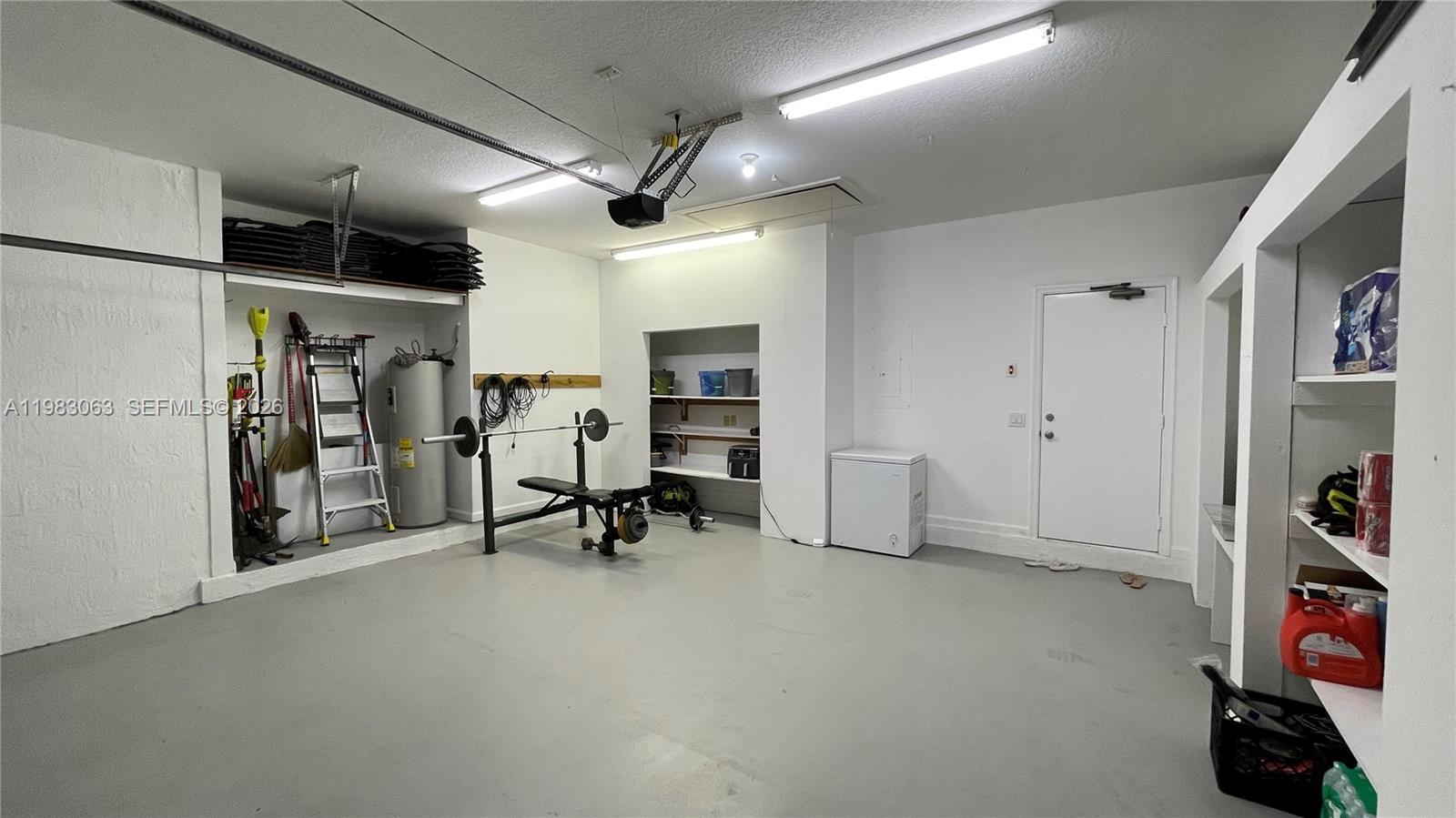 11581 SW 10th Ct Pembroke Pines, FL 33025