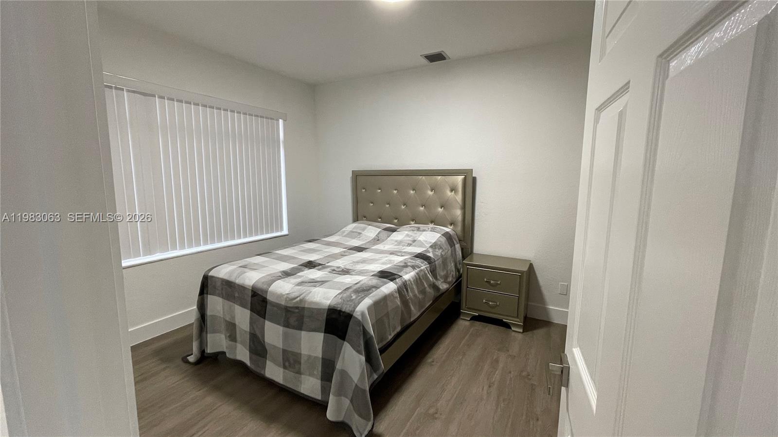 11581 SW 10th Ct Pembroke Pines, FL 33025