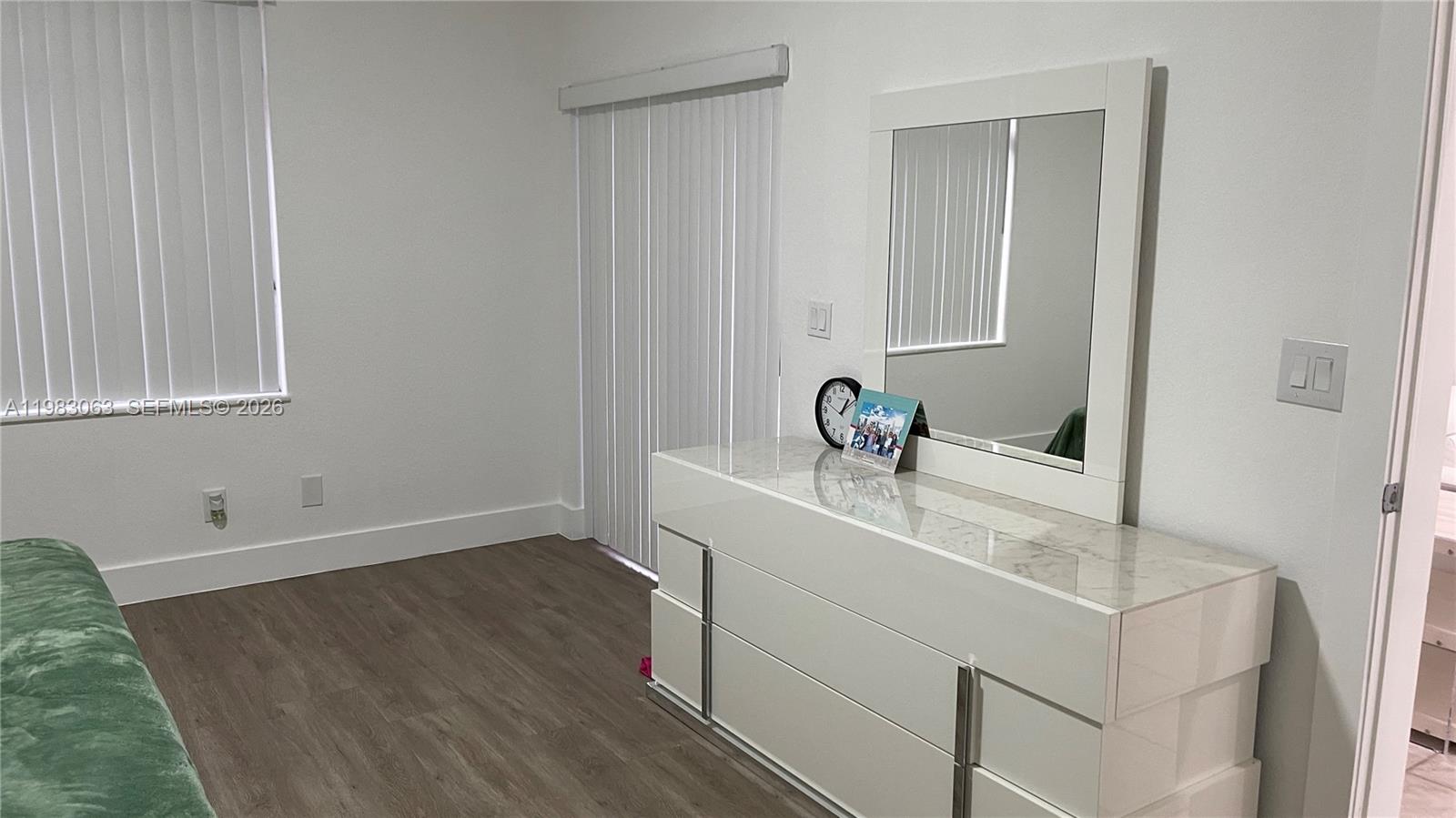 11581 SW 10th Ct Pembroke Pines, FL 33025