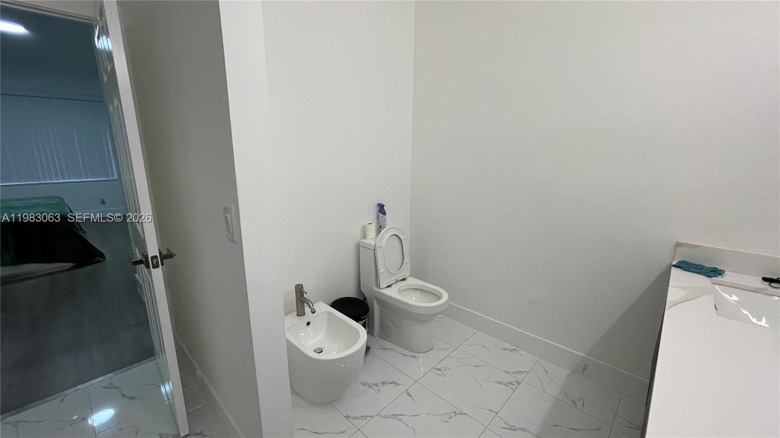 11581 SW 10th Ct Pembroke Pines, FL 33025