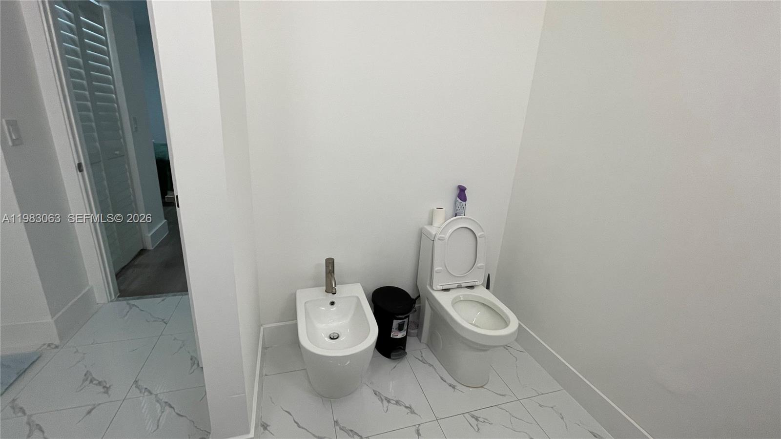 11581 SW 10th Ct Pembroke Pines, FL 33025