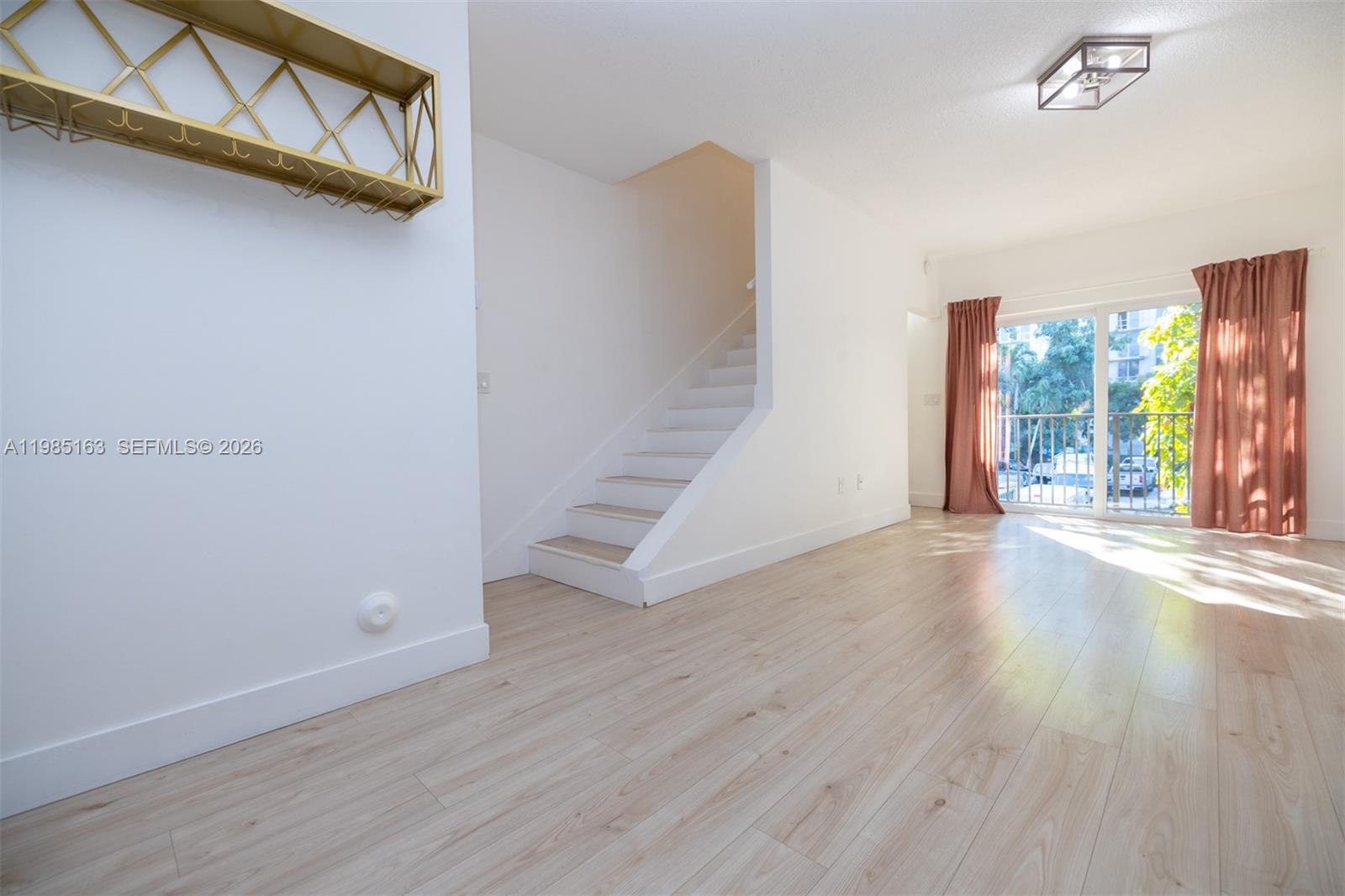 1611 SW 2nd Ct #AA112 Miami, FL 33129