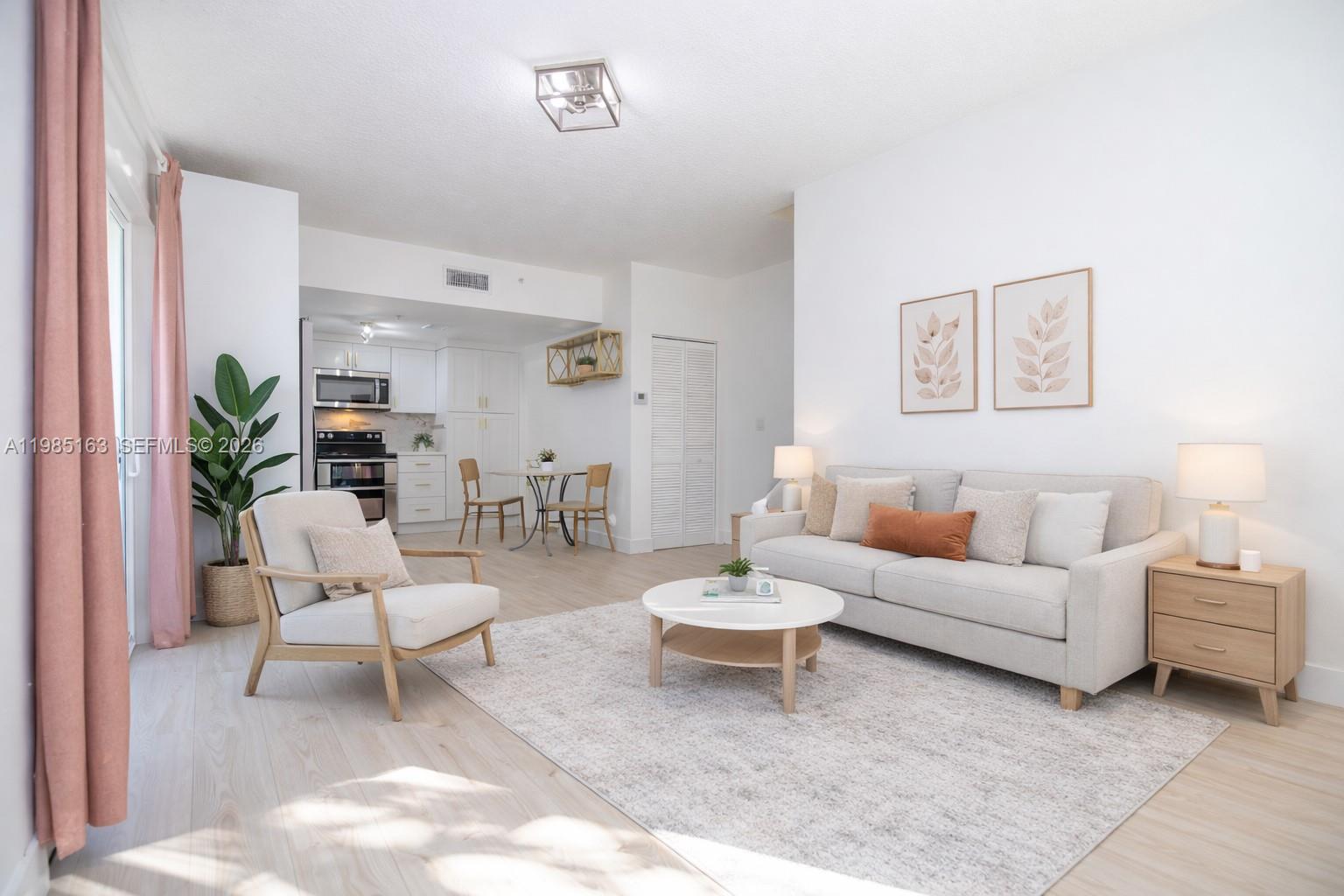 1611 SW 2nd Ct #AA112 Miami, FL 33129