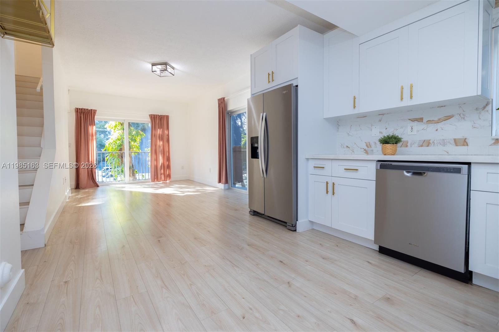 1611 SW 2nd Ct #AA112 Miami, FL 33129