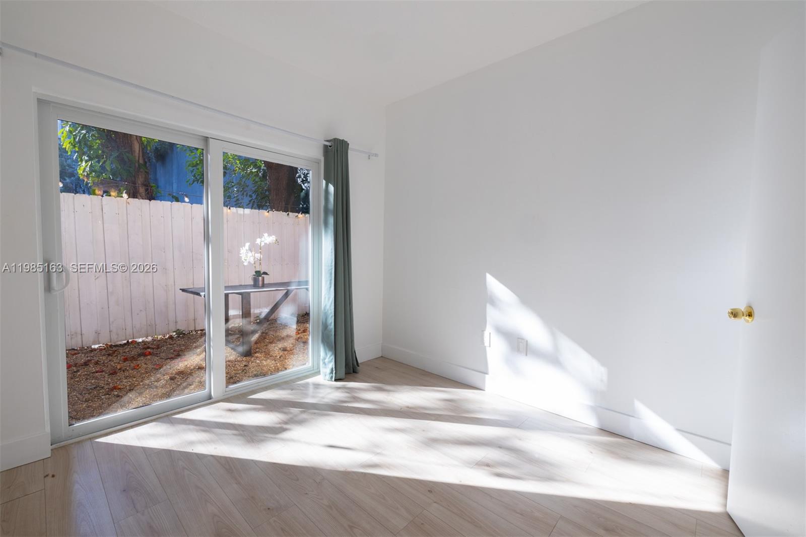 1611 SW 2nd Ct #AA112 Miami, FL 33129