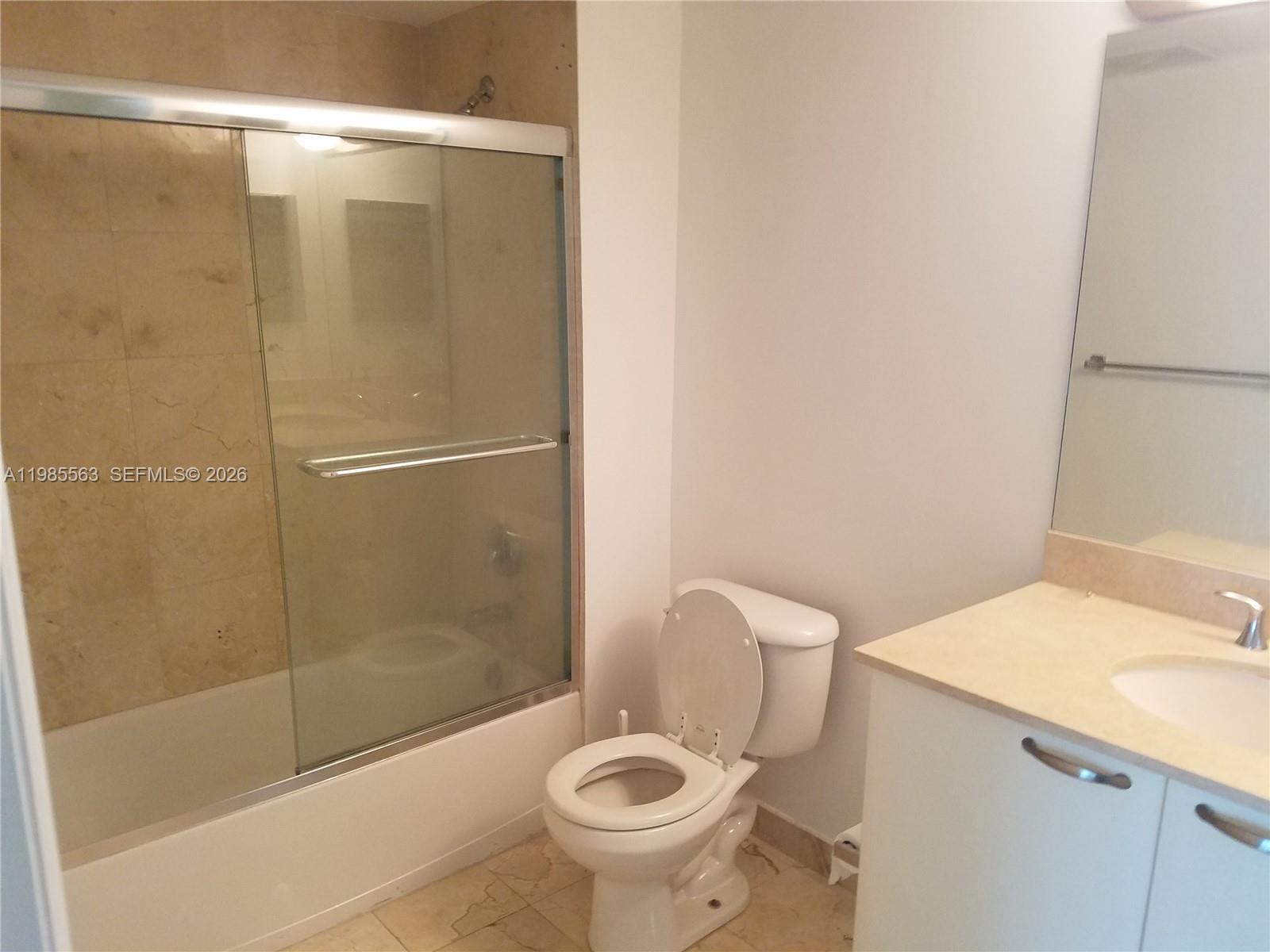 2101 Brickell Ave #1911 Miami, FL 33129