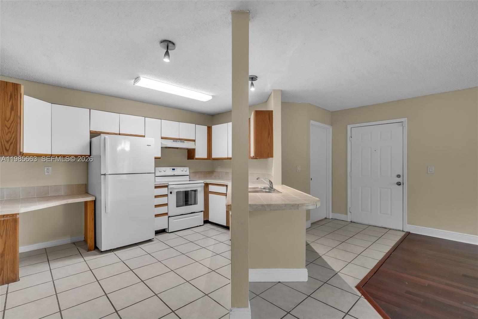 4035 W Mcnab Rd #F101 Pompano Beach, FL 33069