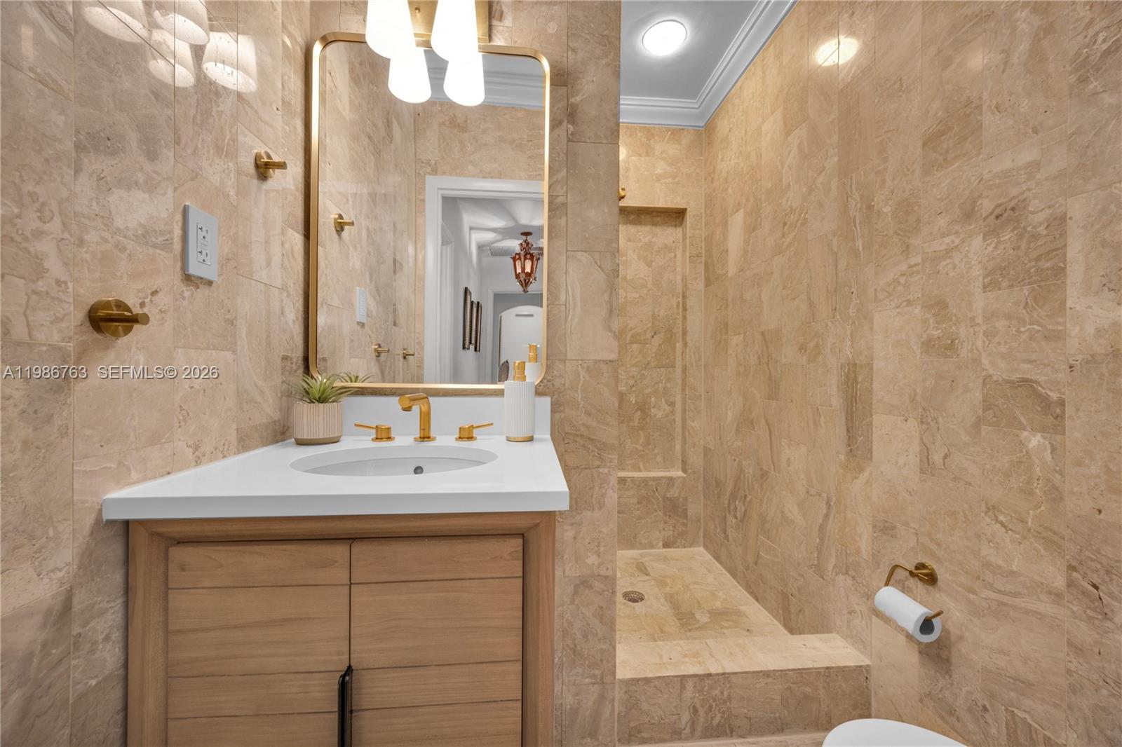 3820 Braganza Ave Miami, FL 33133