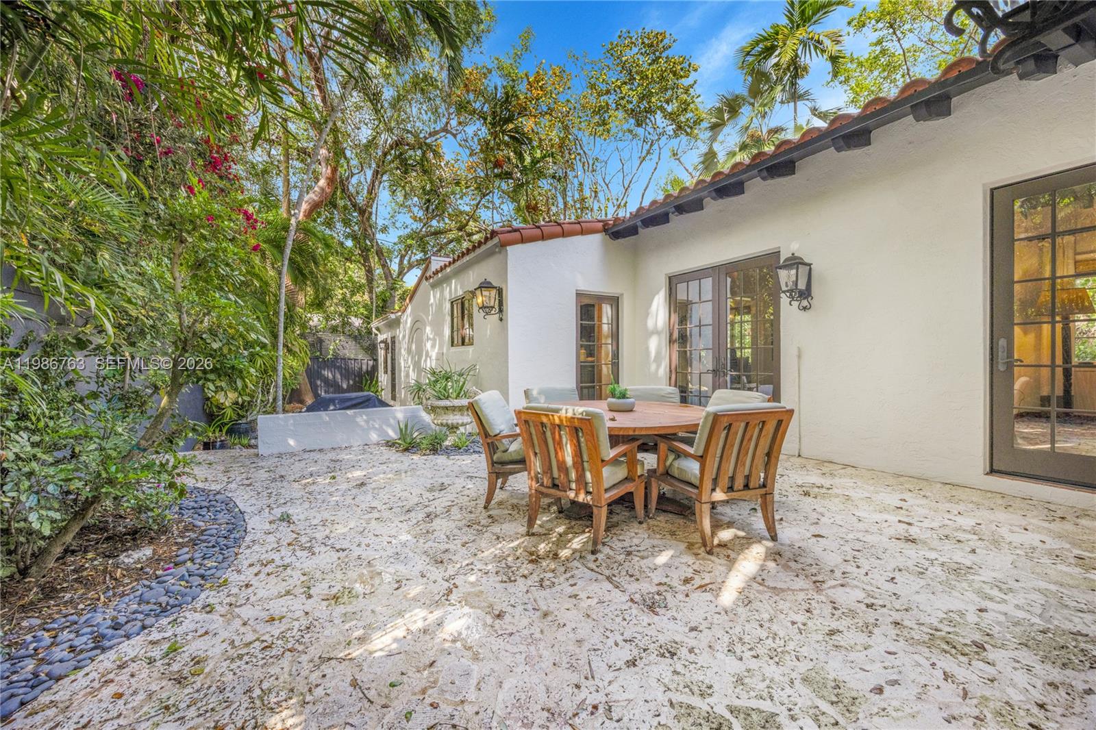 3820 Braganza Ave Miami, FL 33133