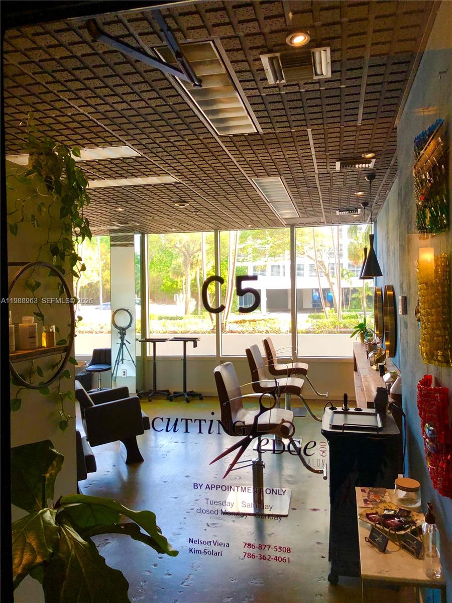 image Charter Club26