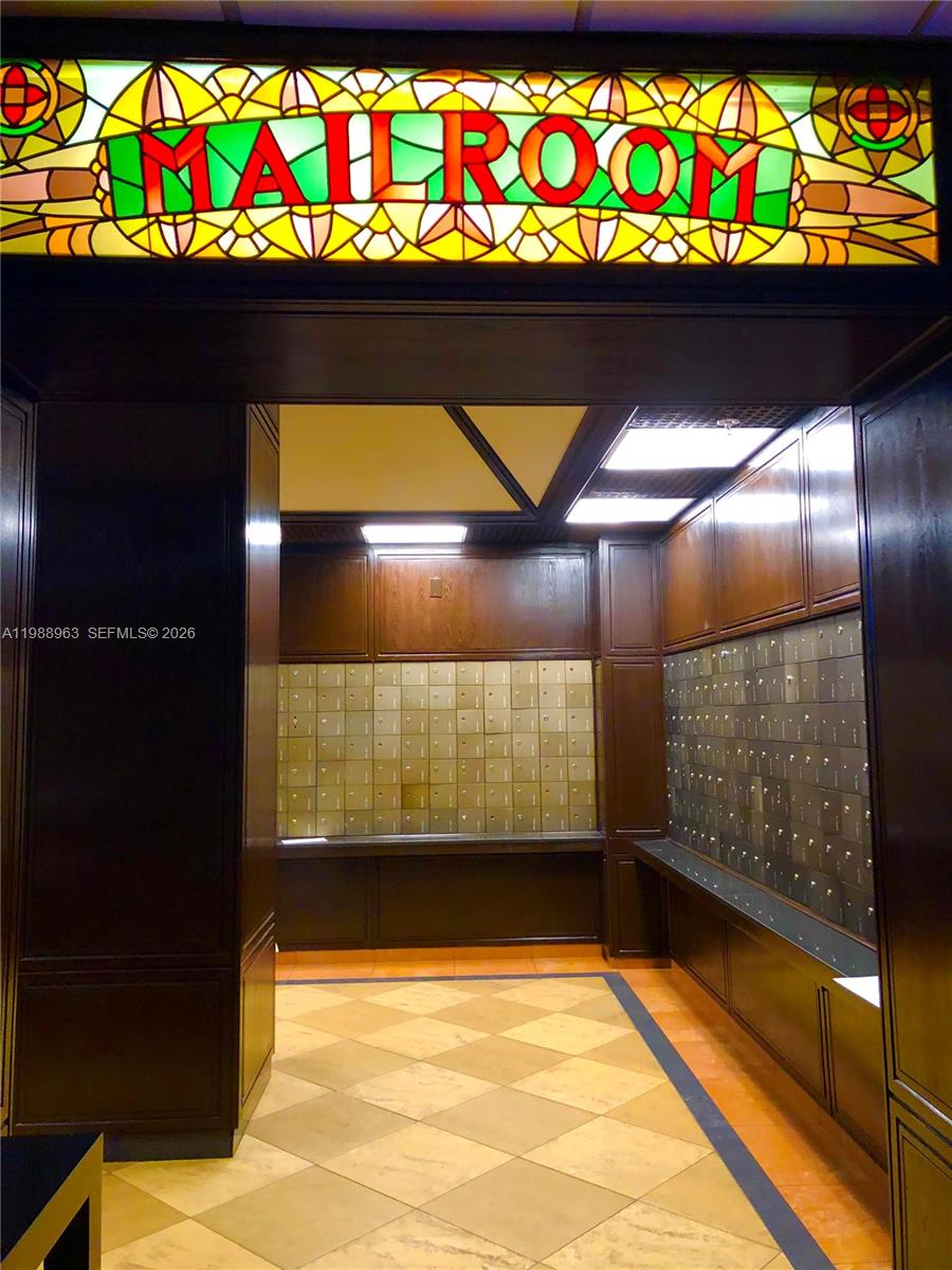 image Charter Club29