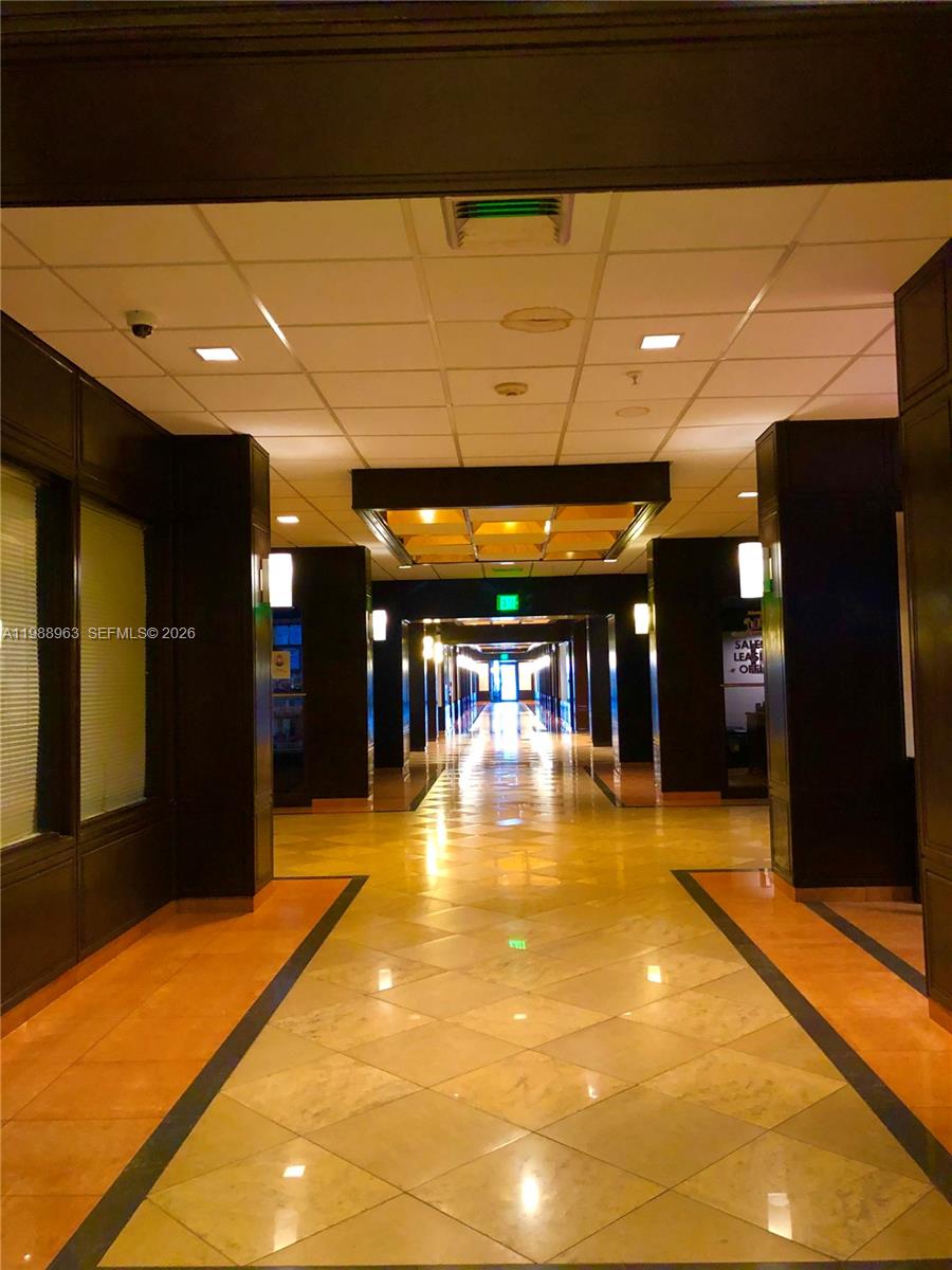 image Charter Club30