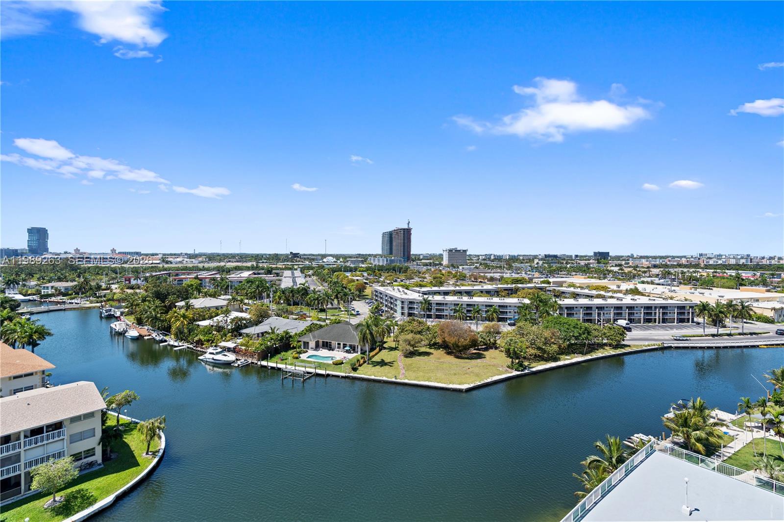 437 Golden Isles Dr #11J