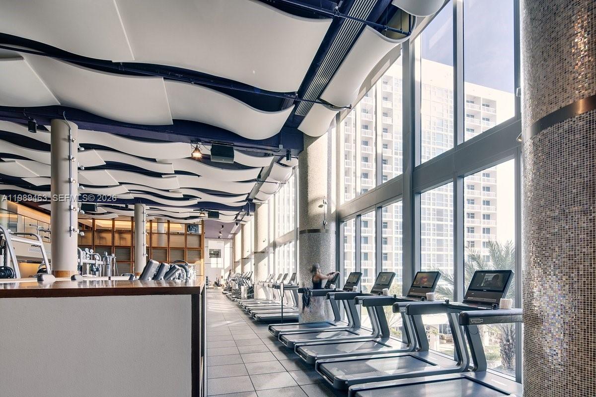 image The Carillon Center Tower31