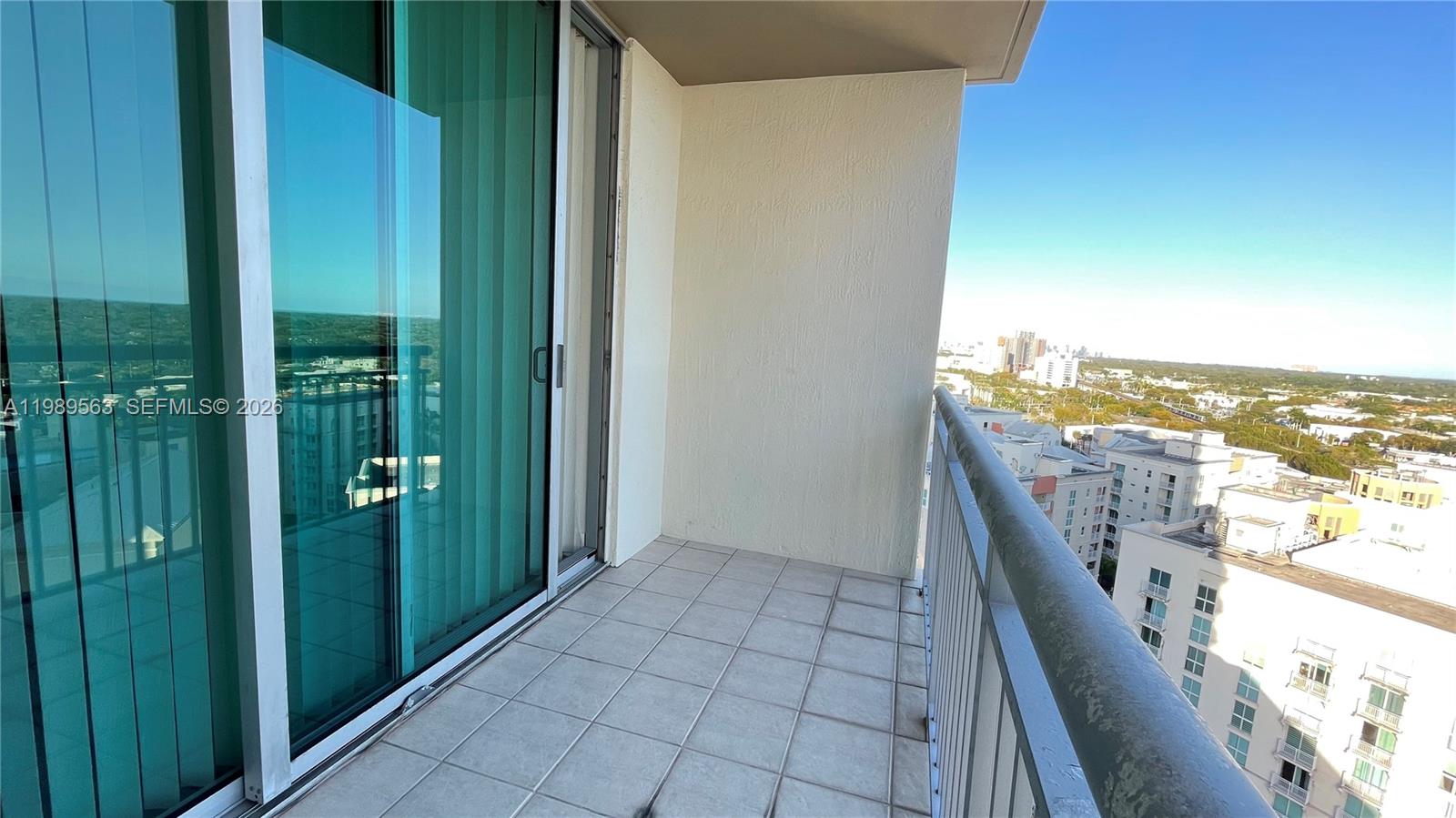 9055 SW 73rd Ct #1201 Miami, FL 33156