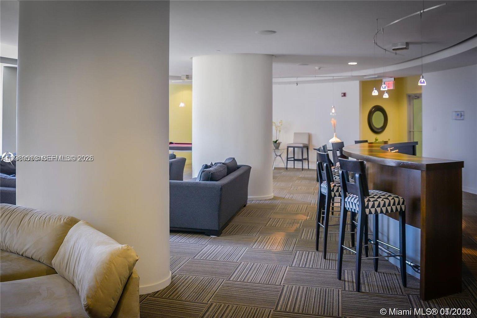 9055 SW 73rd Ct #1201 Miami, FL 33156