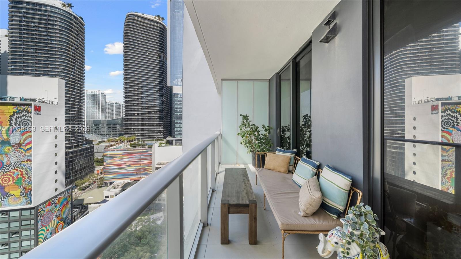 1010 Brickell Ave #2008