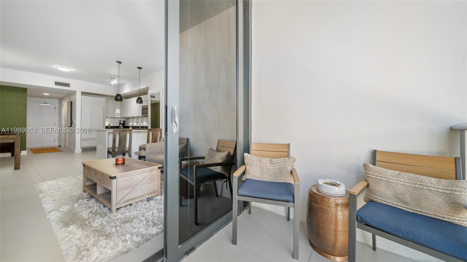 image 1010 Brickell18