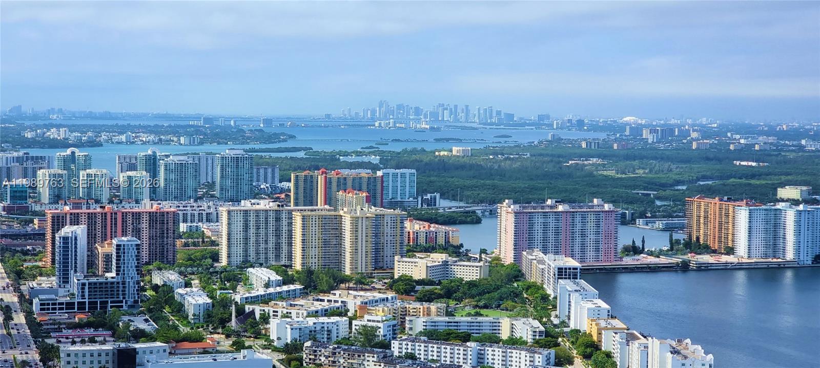 image Residences by Armani Casa19