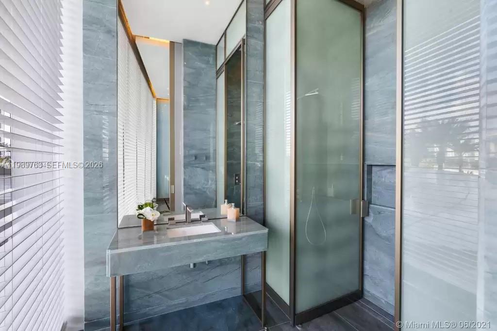 image Residences by Armani Casa50