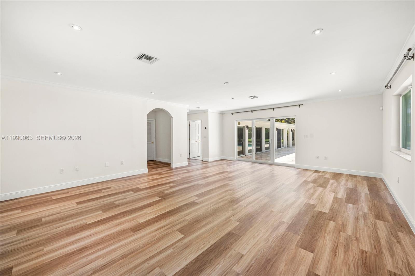 6601 SW 124th St Pinecrest, FL 33156