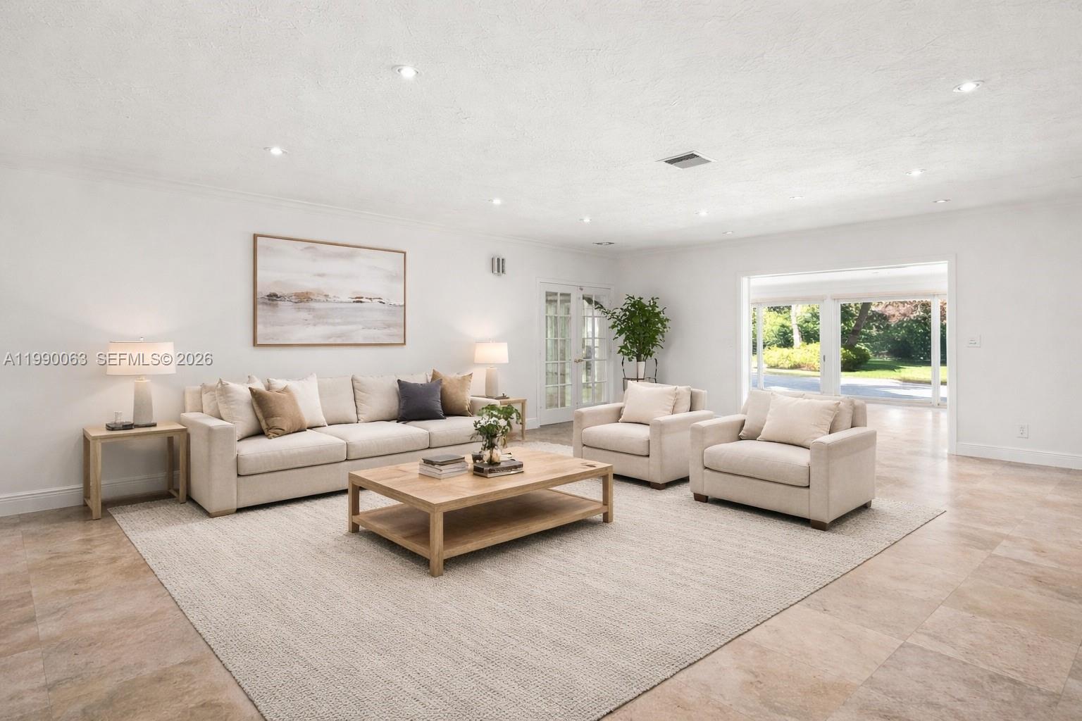 6601 SW 124th St Pinecrest, FL 33156