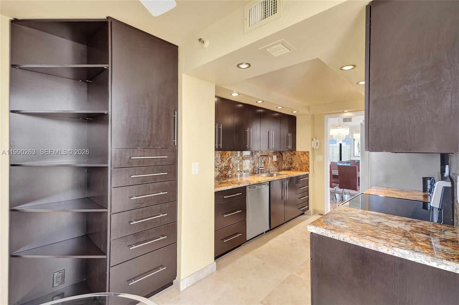 4000 Towerside Ter #2111 Miami, FL 33138