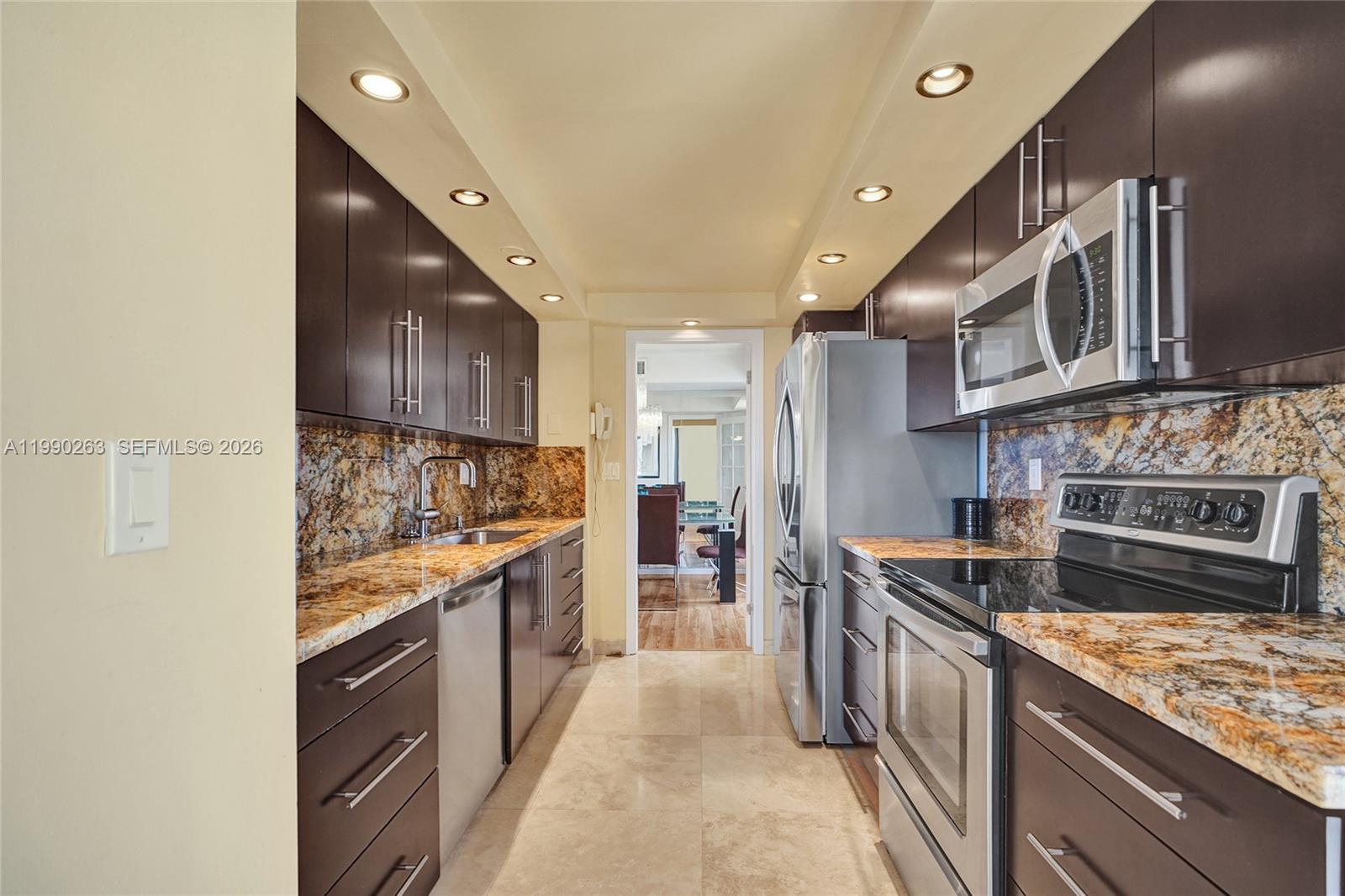 4000 Towerside Ter #2111 Miami, FL 33138