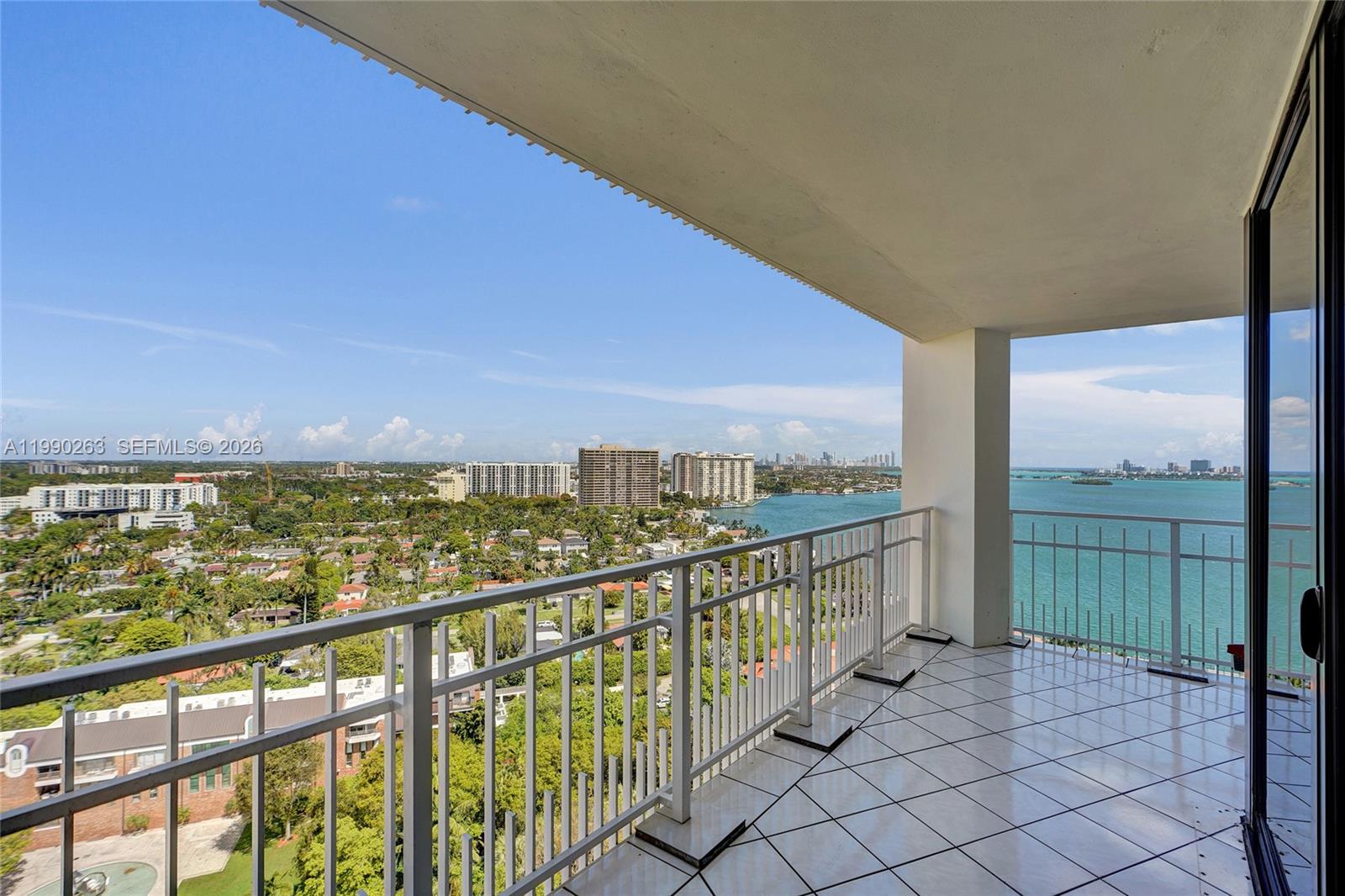 4000 Towerside Ter #2111 Miami, FL 33138