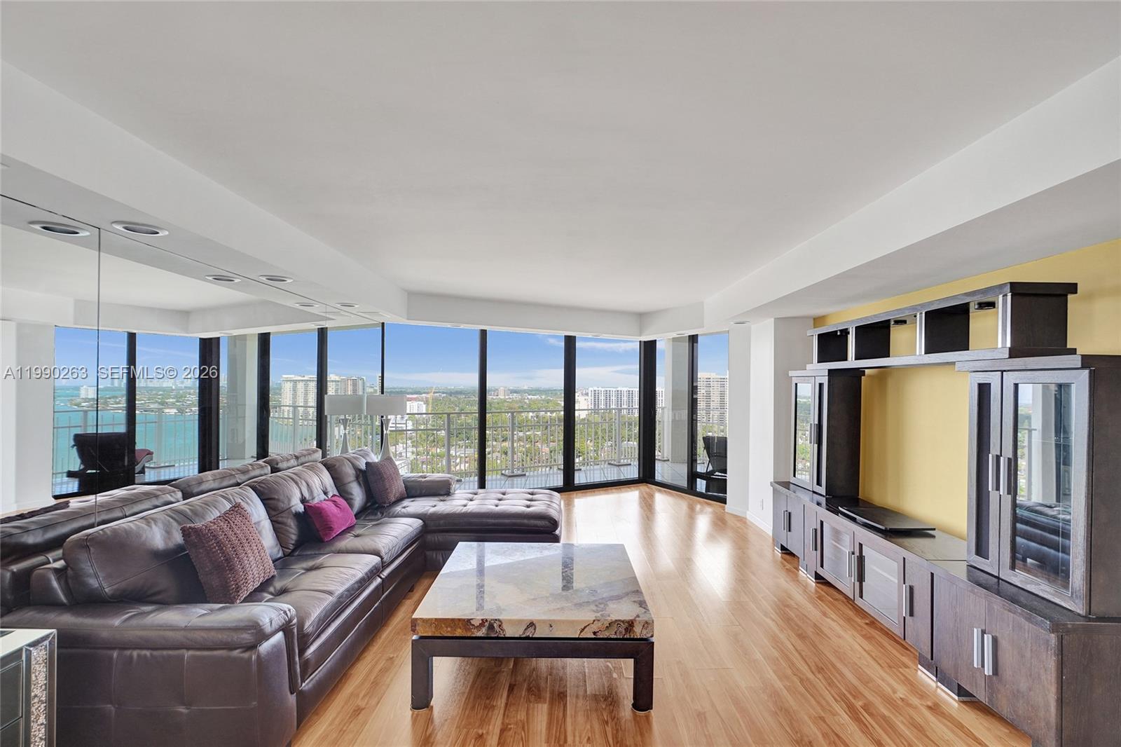 4000 Towerside Ter #2111 Miami, FL 33138