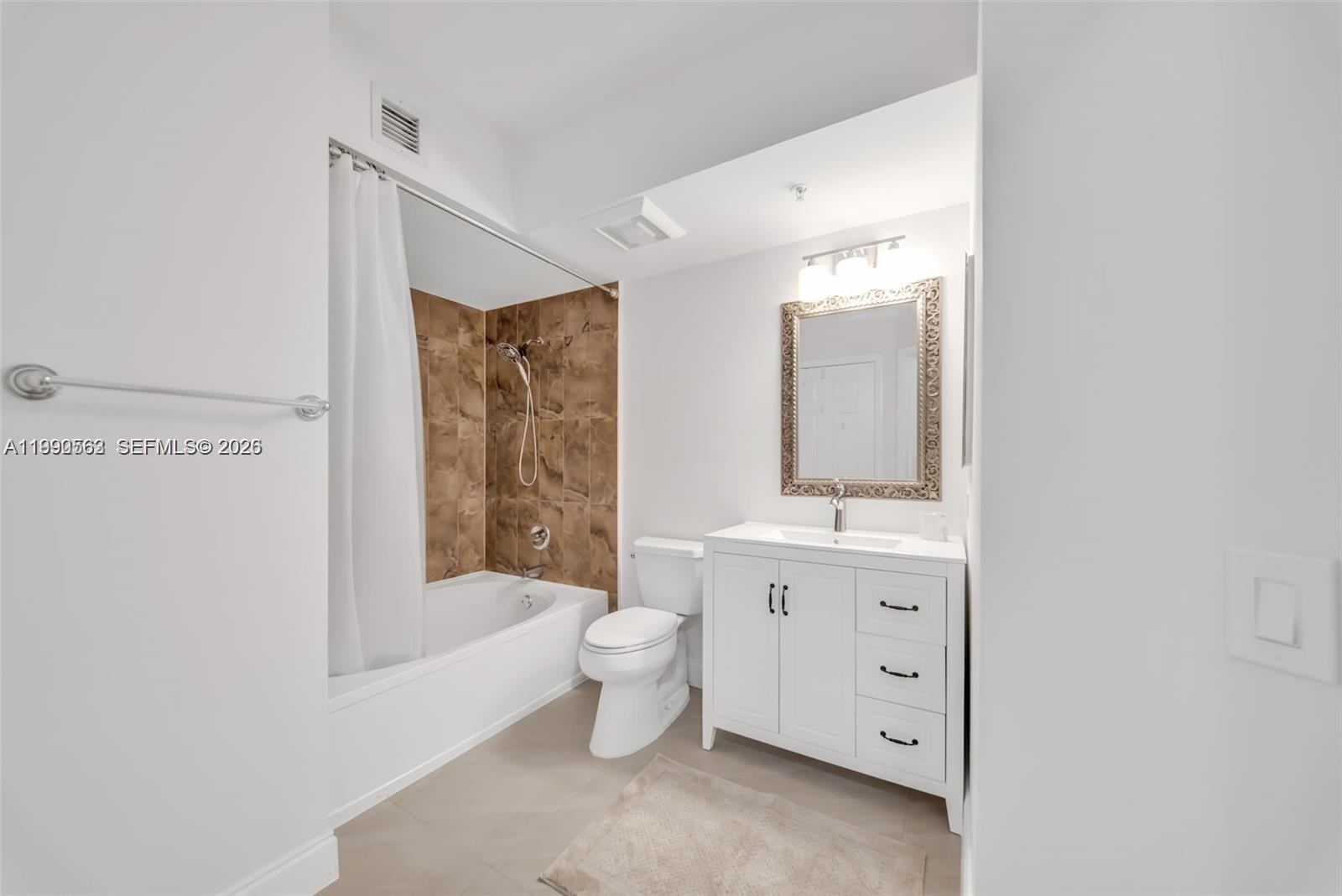 image Porto Bellagio Condo9